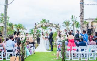 Kauai destination wedding guest for your beach wedding ceremony