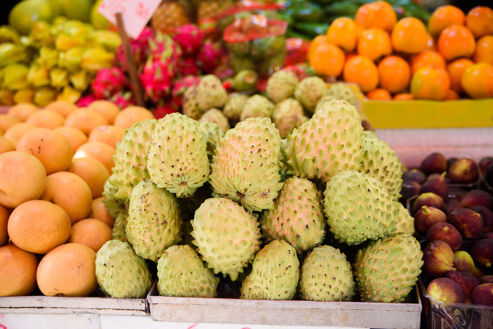 Exotic tropical fruits are available in Kauai farmers markets. Other notable markets with tropical fruits are Kapaa farmers market and Kilauea farmers market.